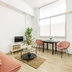 Encantador Estudio En Alameda De Hércules Sevilla
