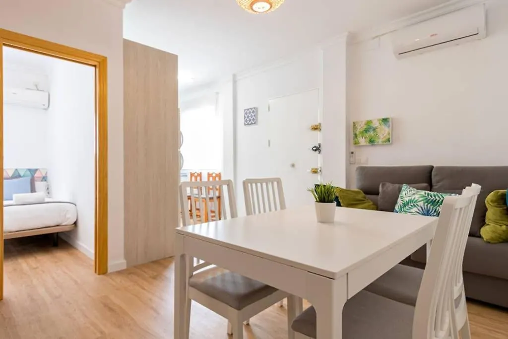 Justino Triana Central Suites by Valcambre Sevilla