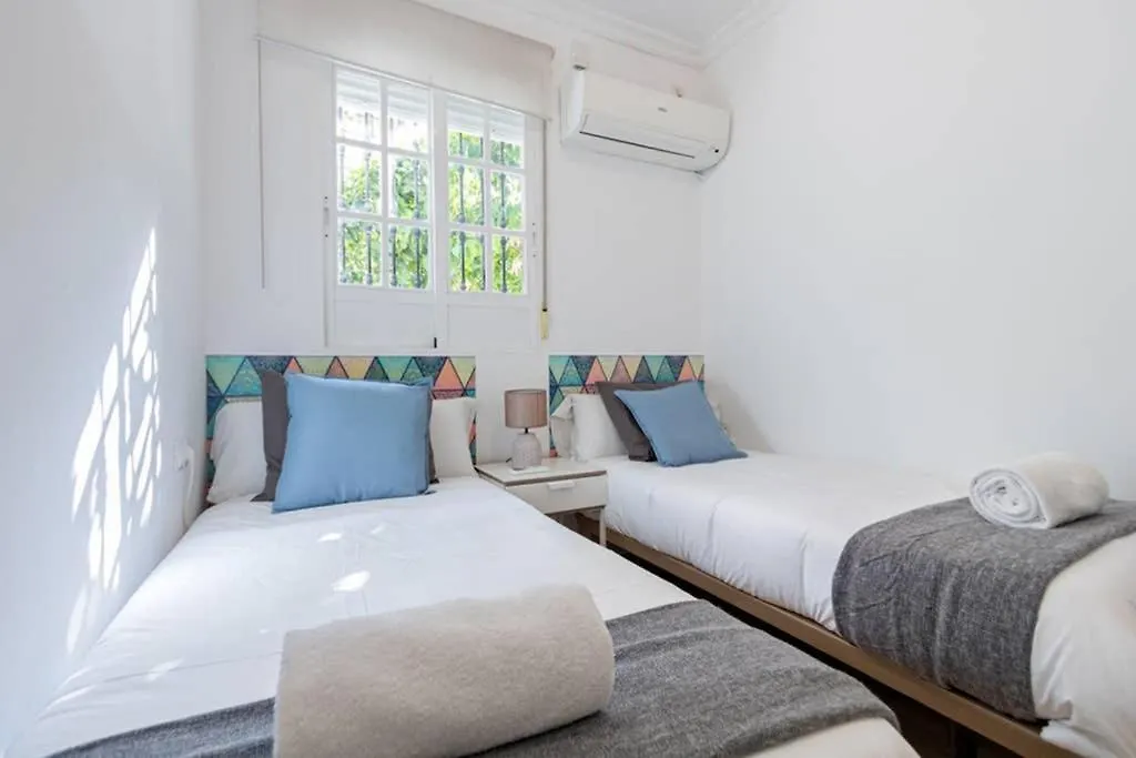 Justino Triana Central Suites by Valcambre Sevilla 0*,