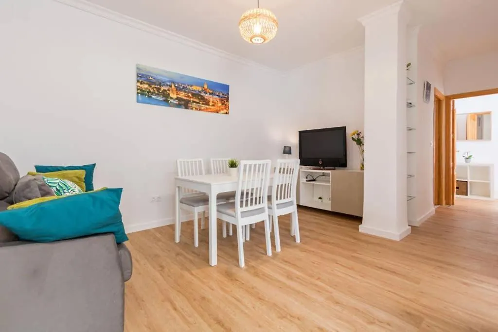Apartment Justino Triana Central By Valcambre Seville